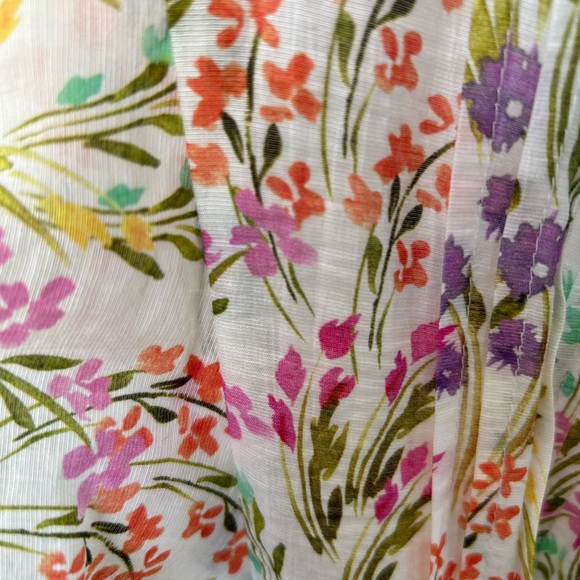 Size M Hazel Flutter Sleeve Floral THML Dress - Picture 2 of 6